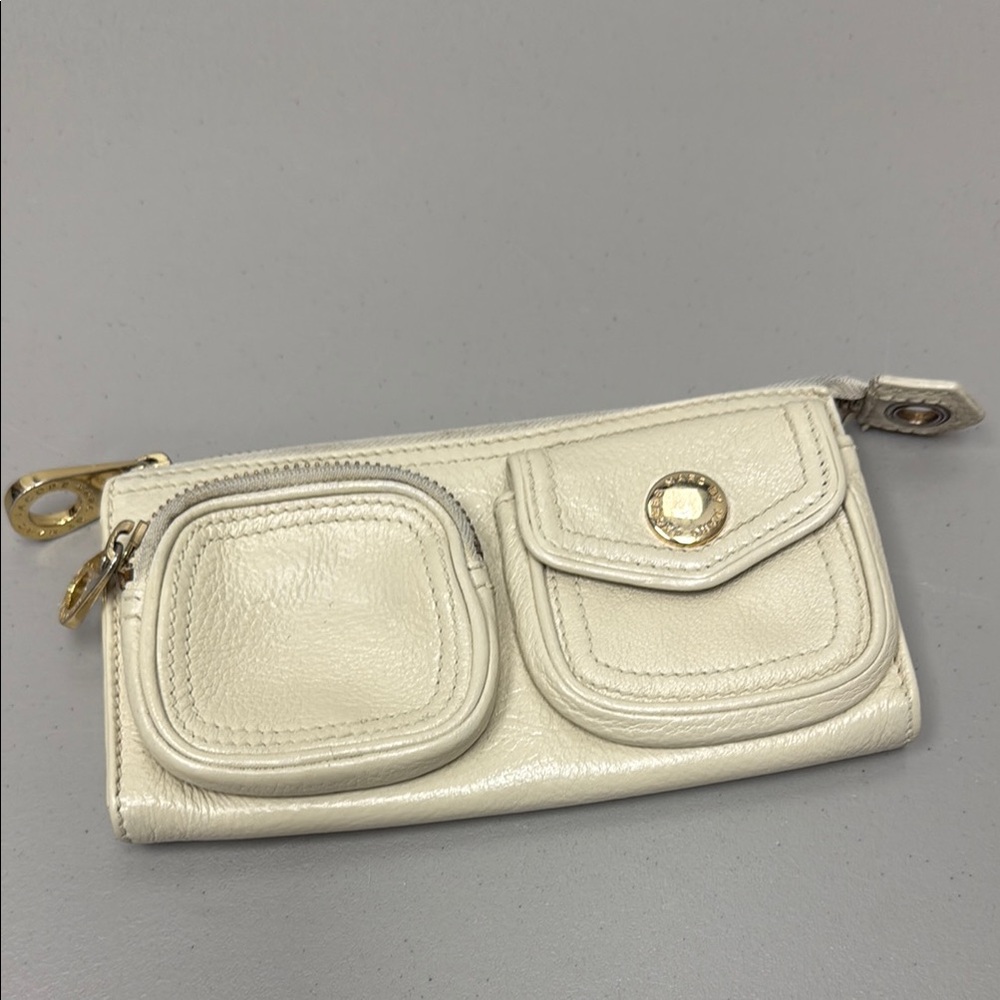 Marc Jacobs Cream Wallet